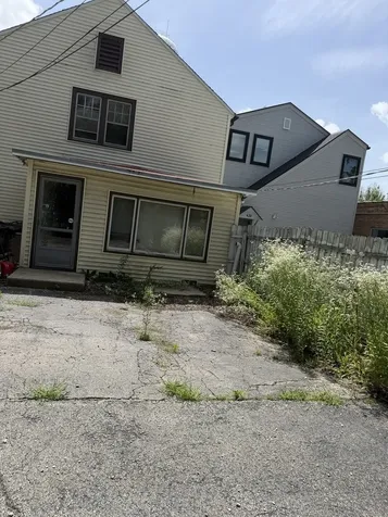 430 West Virginia Street Crystal Lake IL 60014