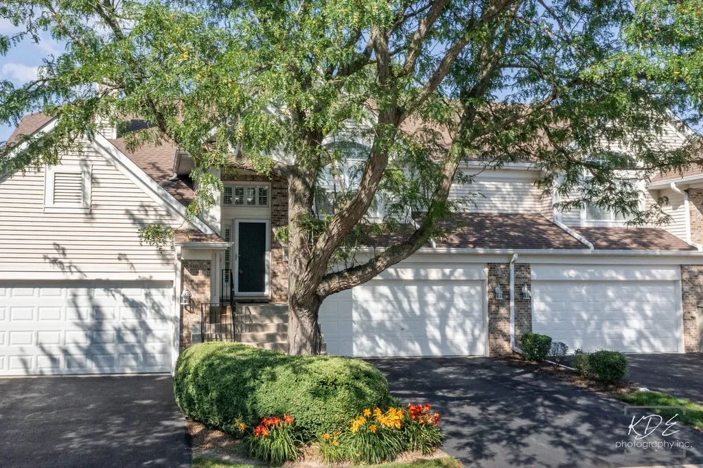 2723 Old Woods Trail Plainfield IL 60586