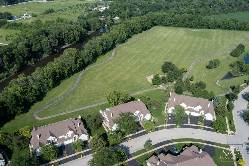 2723 Old Woods Trail Plainfield IL 60586