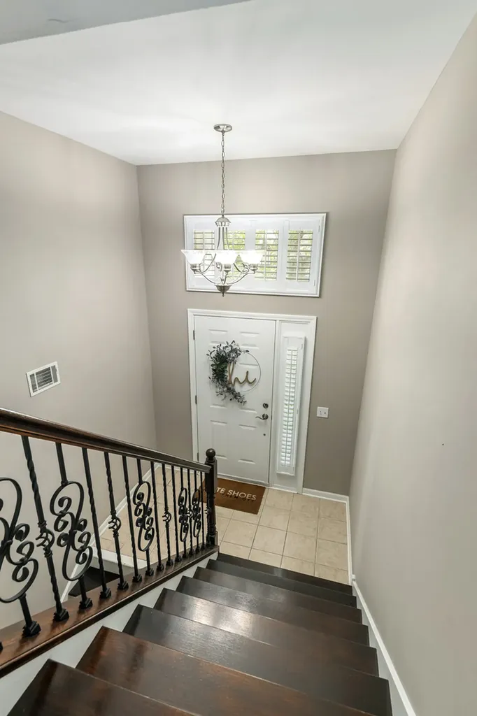 2723 Old Woods Trail Plainfield IL 60586