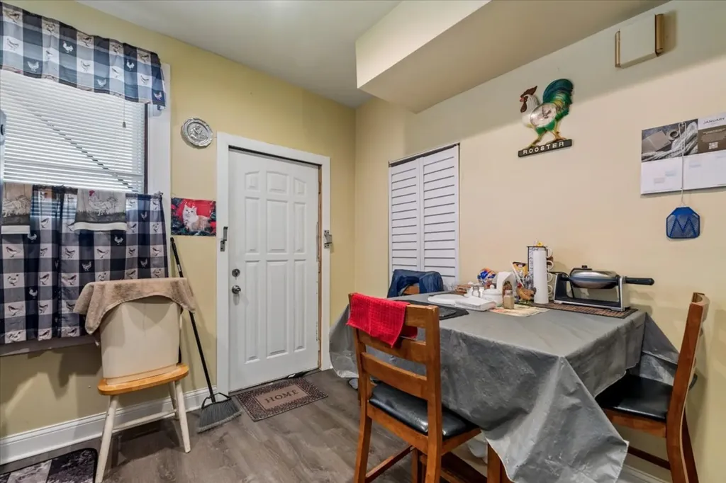3923 West Polk Street Chicago IL 60624