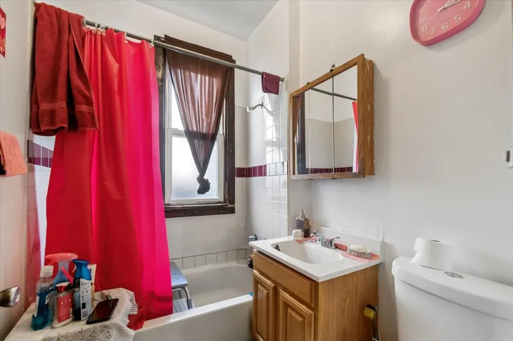 3923 West Polk Street Chicago IL 60624