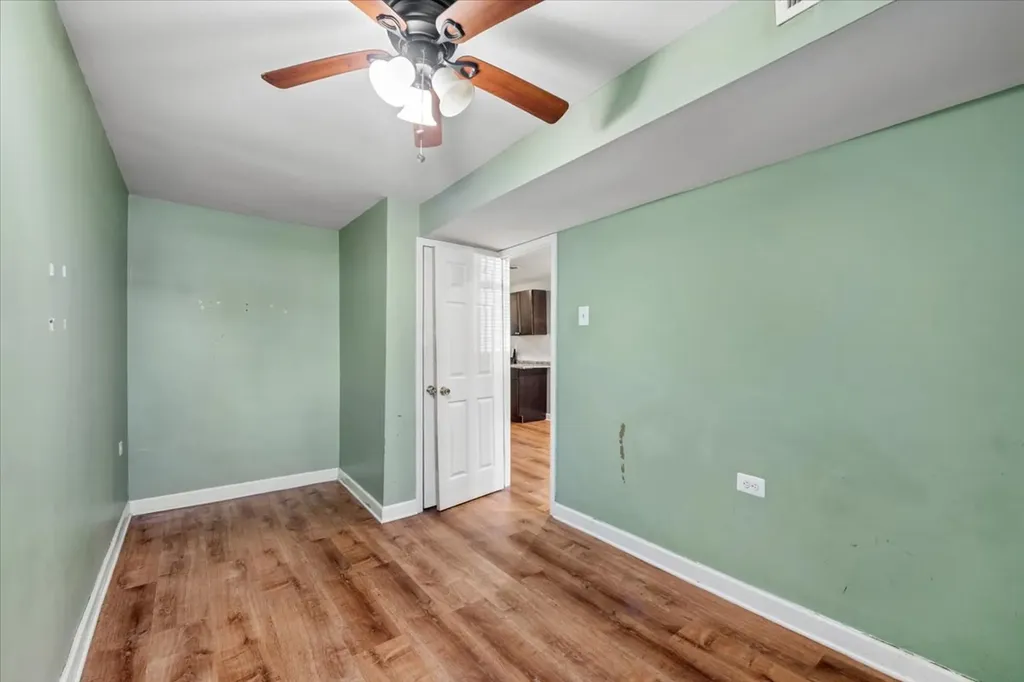 3923 West Polk Street Chicago IL 60624