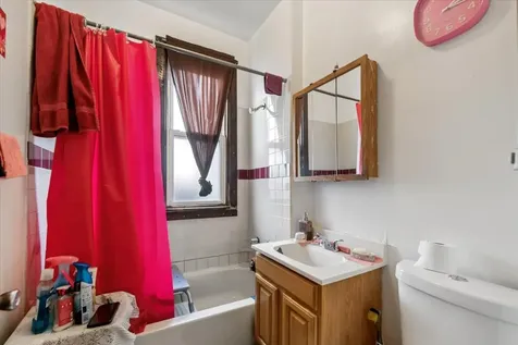 3923 West Polk Street Chicago IL 60624