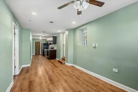 3923 West Polk Street Chicago IL 60624