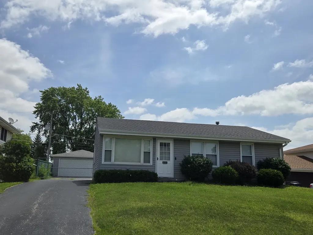 16765 Highview Avenue Orland Hills IL 60487