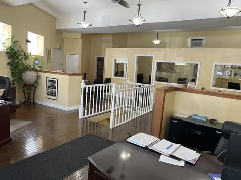 7547 North Rogers Avenue Chicago IL 60626