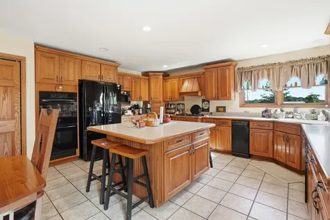 28050 South Klemme Road Beecher IL 60401