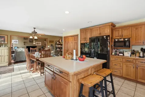 28050 South Klemme Road Beecher IL 60401