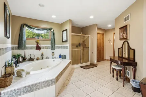 28050 South Klemme Road Beecher IL 60401