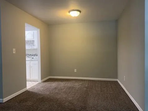 571 Somerset Lane Crystal Lake IL 60014