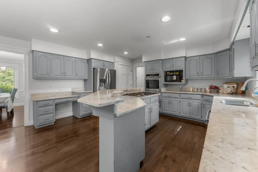 24161 Brancaster Drive Naperville IL 60564