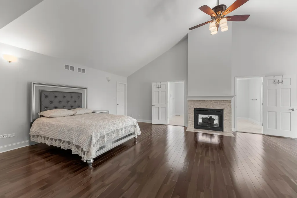 24161 Brancaster Drive Naperville IL 60564