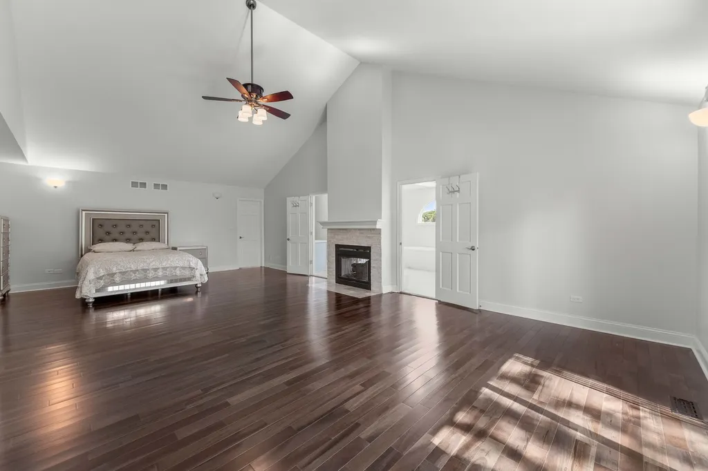 24161 Brancaster Drive Naperville IL 60564