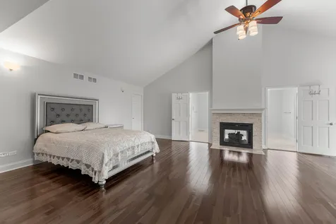 24161 Brancaster Drive Naperville IL 60564