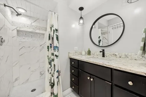 9812 South Karlov Avenue Oak Lawn IL 60453