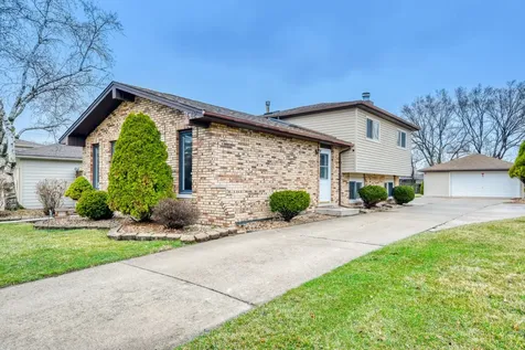 7642 West 92nd Place Hickory Hills IL 60457