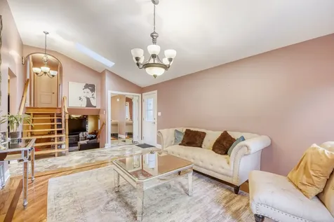 7642 West 92nd Place Hickory Hills IL 60457