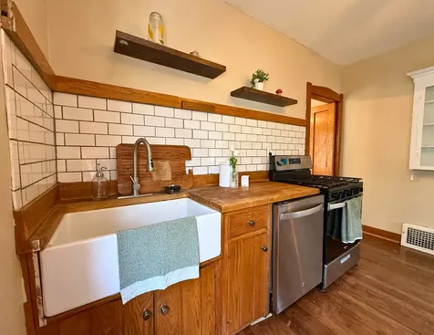 2719 Euclid Avenue Berwyn IL 60402