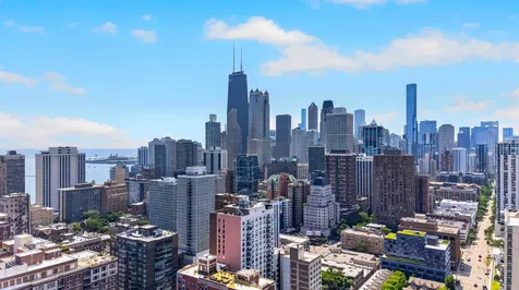 1355 North Sandburg Terrace Chicago IL 60610