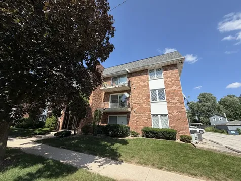 669 Chappel Avenue Calumet City IL 60409