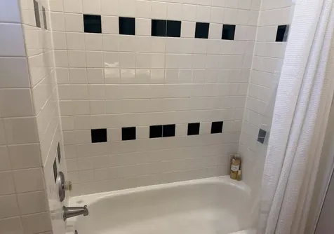 2130 North Hoyne Avenue Chicago IL 60647