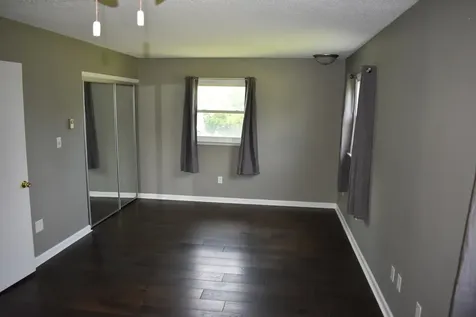 124 Hislop Drive Cissna Park IL 60924