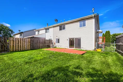 3729 Dory Circle E Hanover Park IL 60133