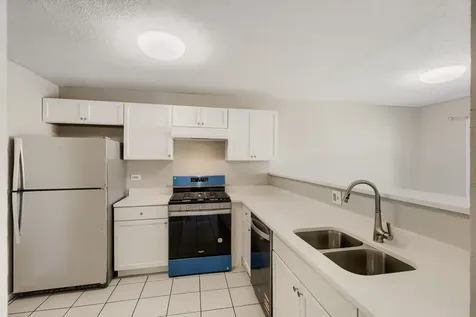 3729 Dory Circle E Hanover Park IL 60133