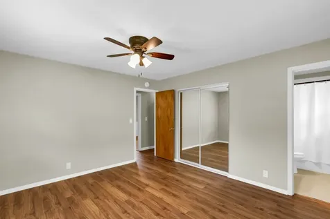 2009 Crescent Drive Champaign IL 61821