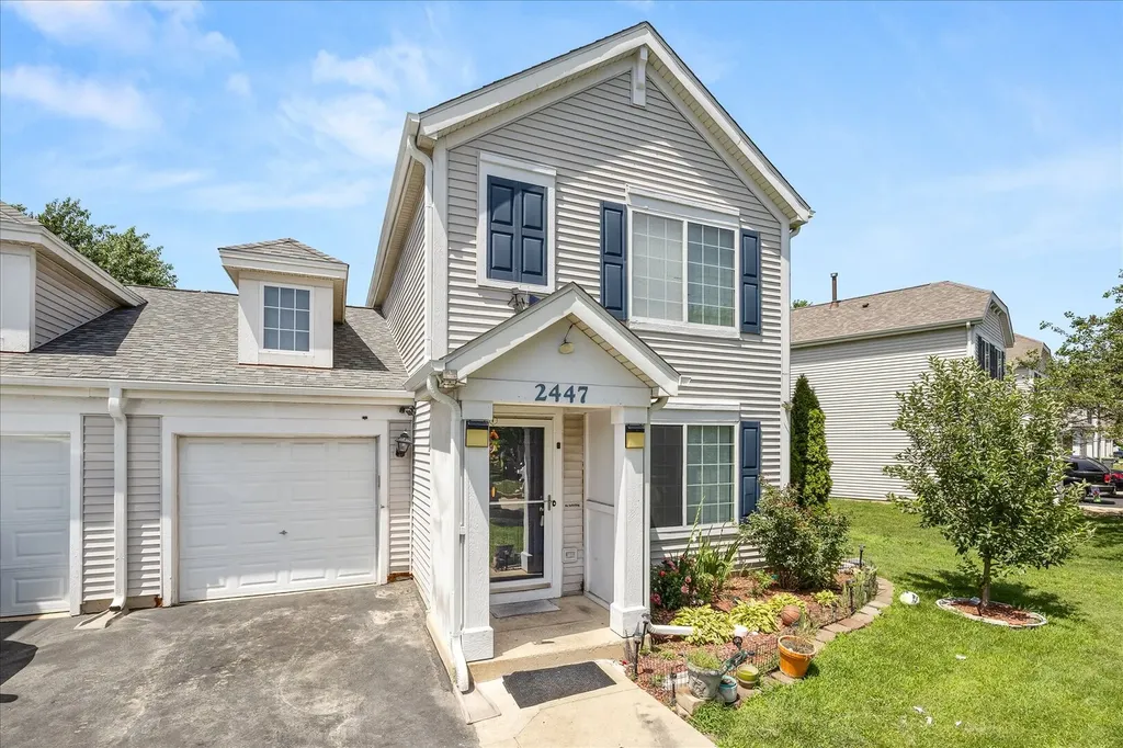 2447 Mayfield Drive Montgomery IL 60538