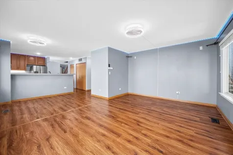 2447 Mayfield Drive Montgomery IL 60538