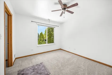 2447 Mayfield Drive Montgomery IL 60538