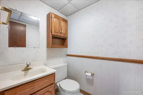 809 Stowell Avenue Streamwood IL 60107