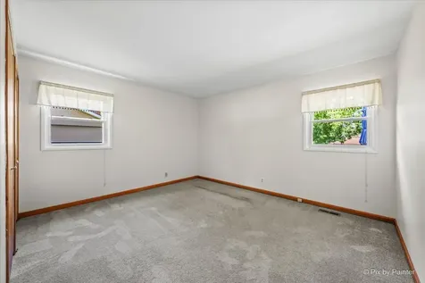 809 Stowell Avenue Streamwood IL 60107
