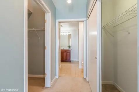 647 Metropolitan Way Des Plaines IL 60016