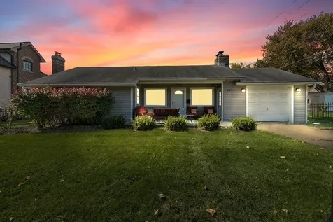 223 South West Street Naperville IL 60540