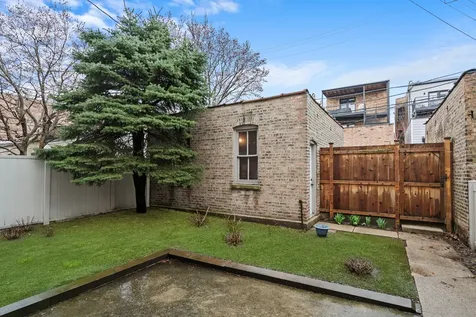 1336 West Cornelia Avenue Chicago IL 60657