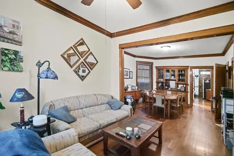 1336 West Cornelia Avenue Chicago IL 60657