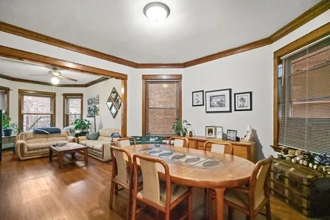 1336 West Cornelia Avenue Chicago IL 60657