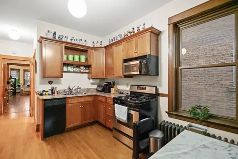 1336 West Cornelia Avenue Chicago IL 60657