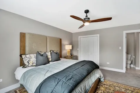 1234 North Knollwood Drive Palatine IL 60067