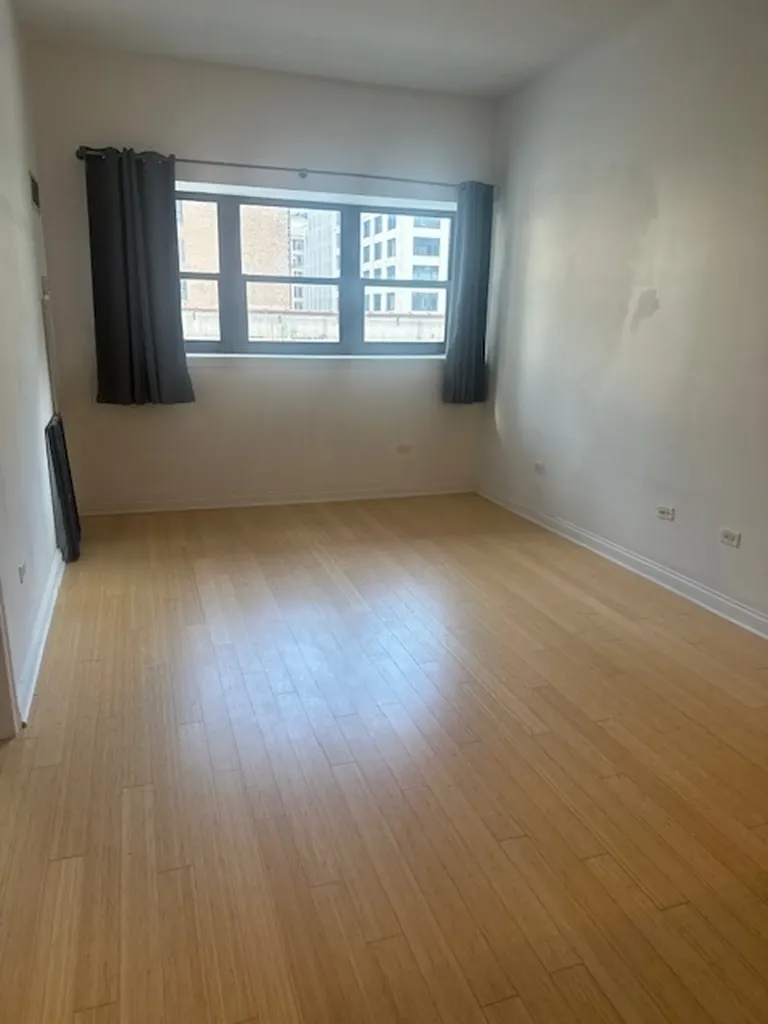 8 West Monroe Street Chicago IL 60603