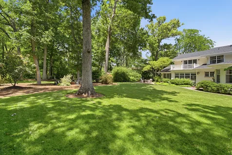 1360 Kenilwood Lane Riverwoods IL 60015