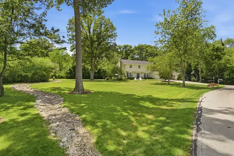 1360 Kenilwood Lane Riverwoods IL 60015