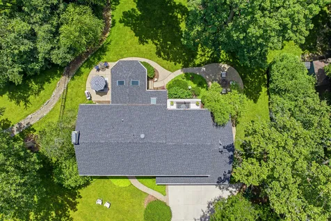 1360 Kenilwood Lane Riverwoods IL 60015