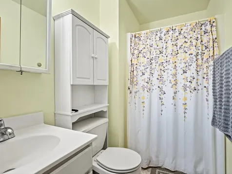 117 Pembroke Road SW Poplar Grove IL 61065