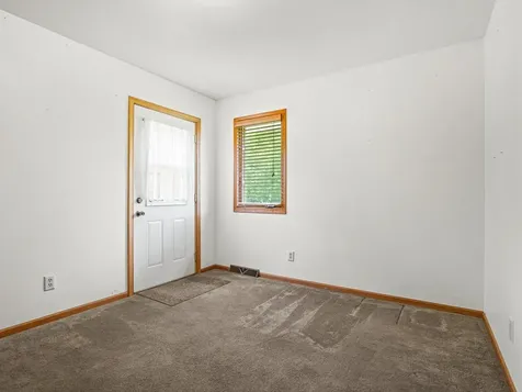 117 Pembroke Road SW Poplar Grove IL 61065
