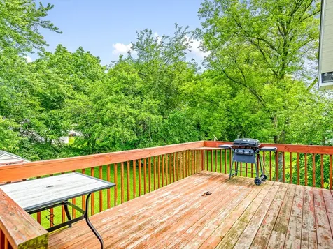 117 Pembroke Road SW Poplar Grove IL 61065