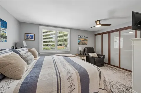 4017 Carousel Drive Northbrook IL 60062